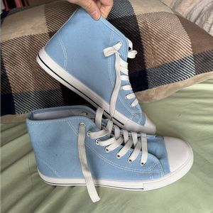 JOSINY High Top Powder Blue Canvas Shoes // Women’s Size 9 // EUC